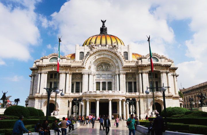 Palacio de Bellas Artes ベジャス・アルテス宮殿の画像